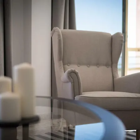 Cozy, Bright With Sunny Roof Terrace Appartamento *